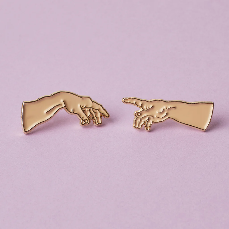 Lapel pin / Iconic Art Series🎨