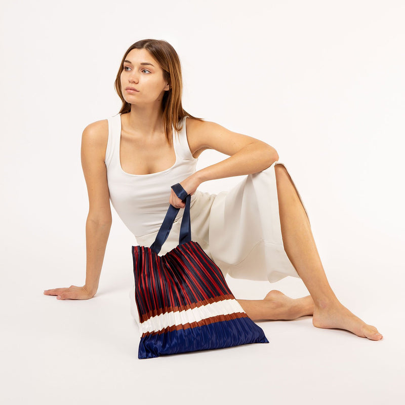 PLEATED BAG