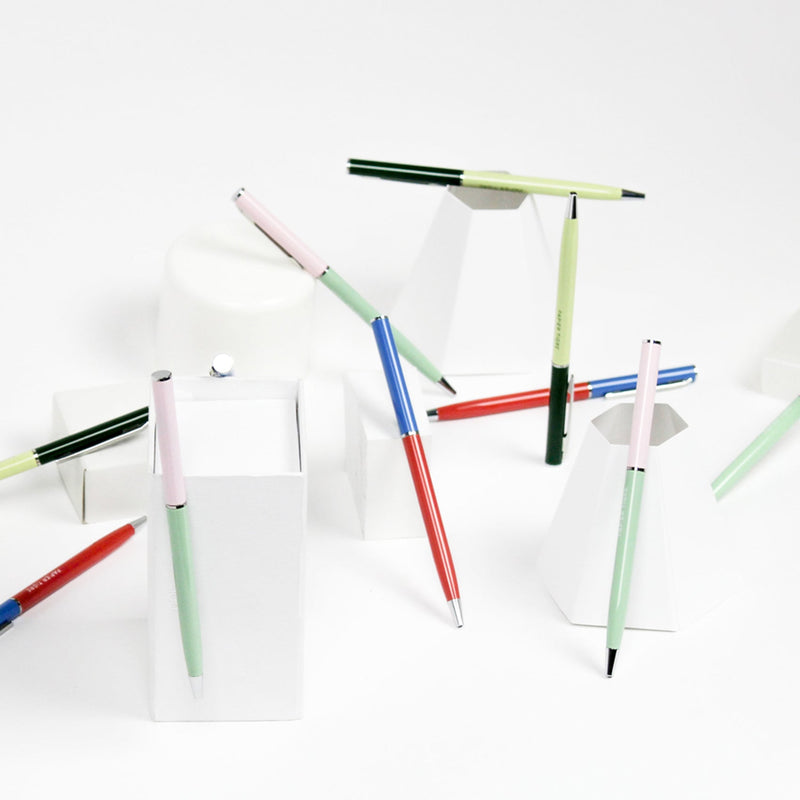 THE BALLPOINT PENS